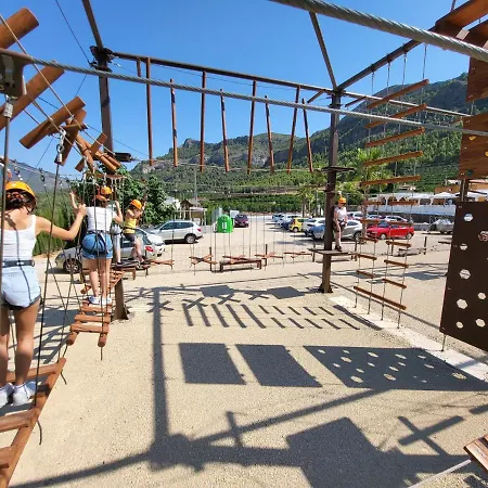 La Escalada *
