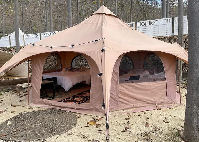 Üdülőpark La Escalada